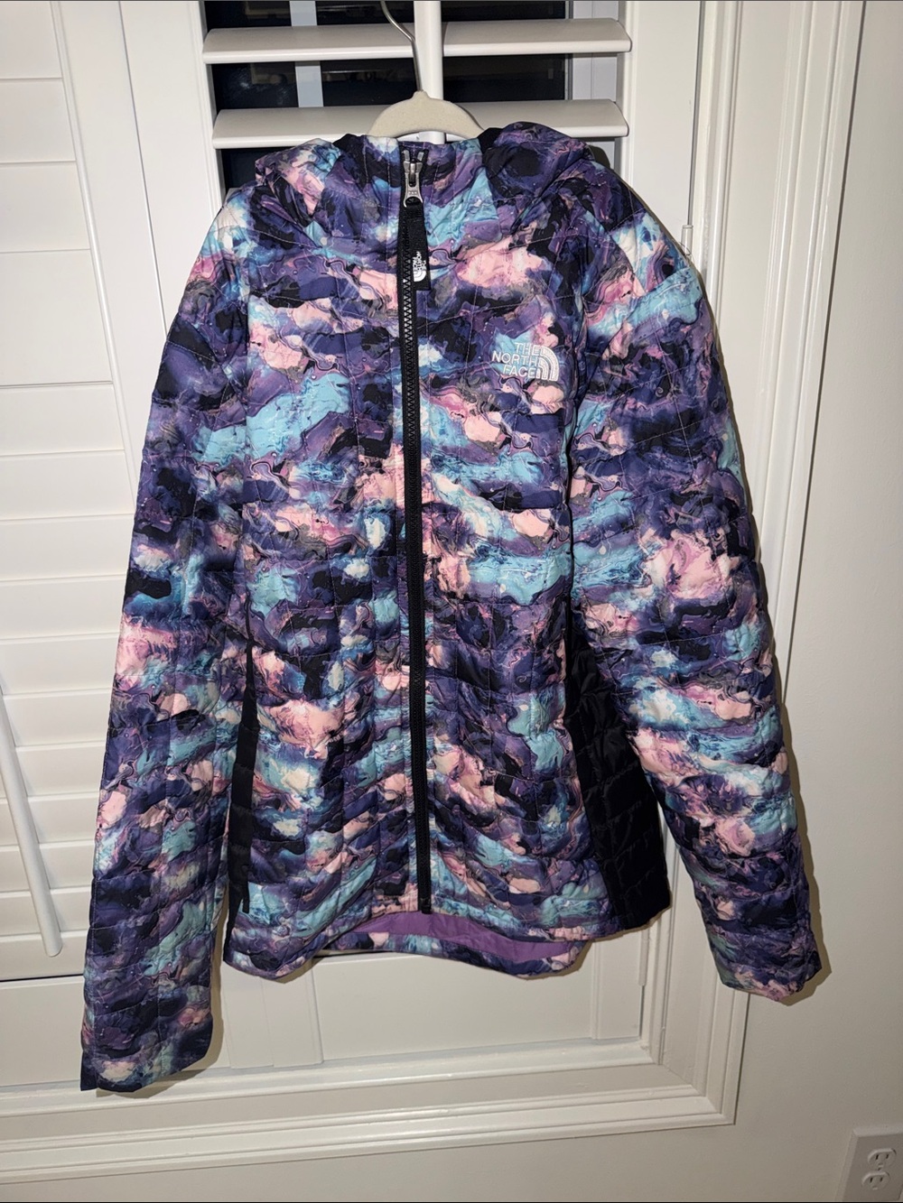 Girls North face puffer